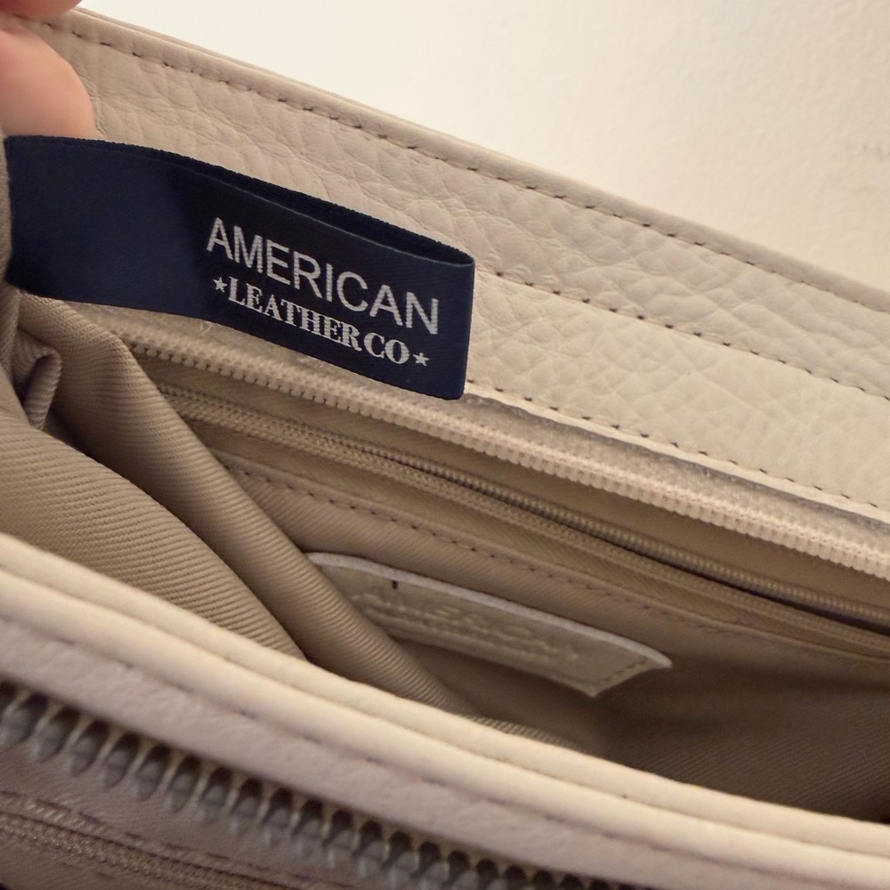 American Leather Co. Marino Crossbody Bag Cream - Picture 9 of 10
